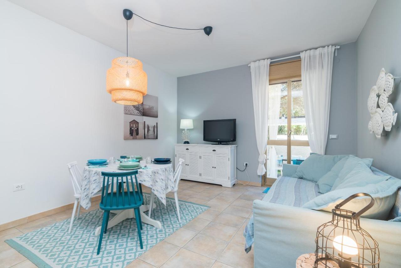 Loriana Seaside Home Санта-Тереза-Галлура Экстерьер фото
